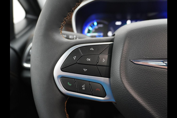 Chrysler Pacifica 3.6 V6 Hybrid 7 PERSOONS | ZEER LUXE UITGERUST | PANO | 360 CAMERA | LEDER+ STOELVENTILATIE+STOELVERWARMING