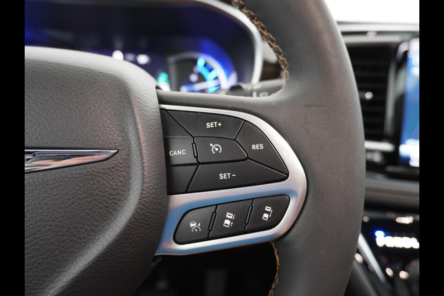 Chrysler Pacifica 3.6 V6 Hybrid 7 PERSOONS | ZEER LUXE UITGERUST | PANO | 360 CAMERA | LEDER+ STOELVENTILATIE+STOELVERWARMING