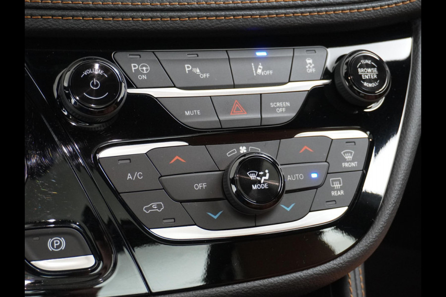 Chrysler Pacifica 3.6 V6 Hybrid 7 PERSOONS | ZEER LUXE UITGERUST | PANO | 360 CAMERA | LEDER+ STOELVENTILATIE+STOELVERWARMING