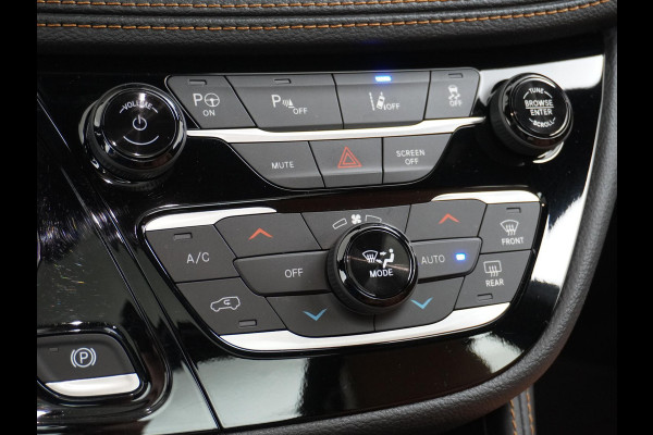 Chrysler Pacifica 3.6 V6 Hybrid 7 PERSOONS | ZEER LUXE UITGERUST | PANO | 360 CAMERA | LEDER+ STOELVENTILATIE+STOELVERWARMING