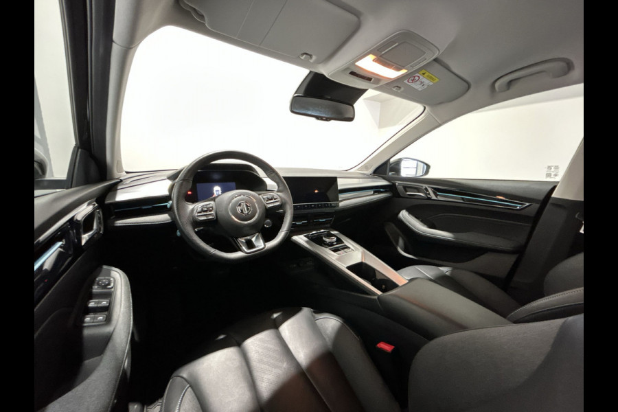 MG 5 Standard Range Luxury 50 kWh | 360 graden camera | Verwarmde voorstoelen | Adaptieve cruise control | SoH (batterijcheck) 89.97 % score!