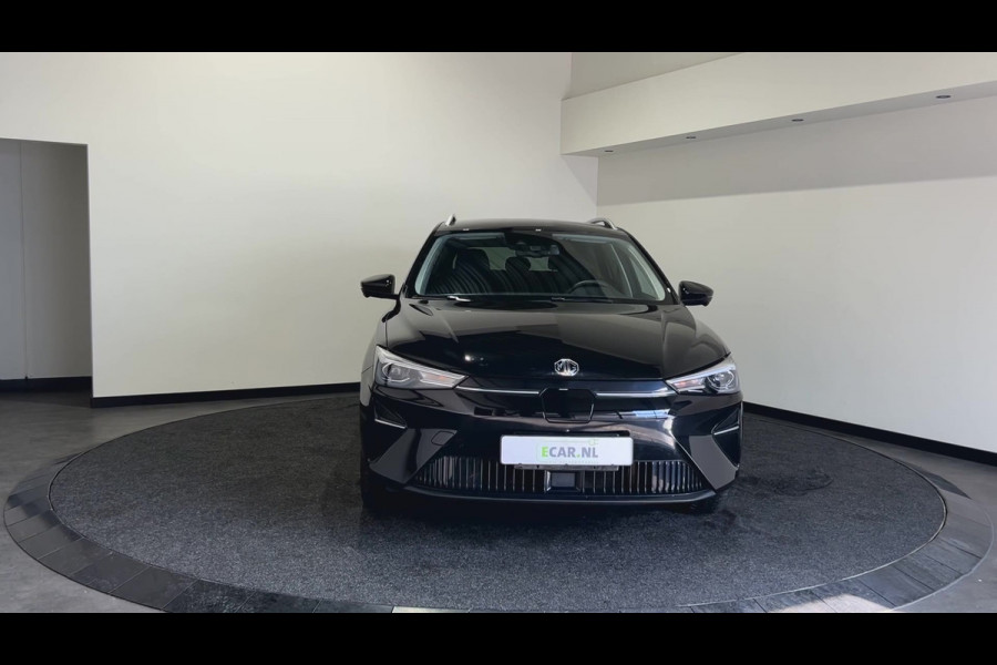 MG 5 Standard Range Luxury 50 kWh | 360 graden camera | Verwarmde voorstoelen | Adaptieve cruise control | SoH (batterijcheck) 89.97 % score!
