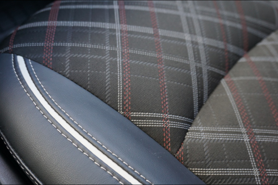 Mitsubishi Space Star 1.2 Instyle AUTOMAAT | STOELVERW. | CAMERA | KEYLESS | CARPLAY!