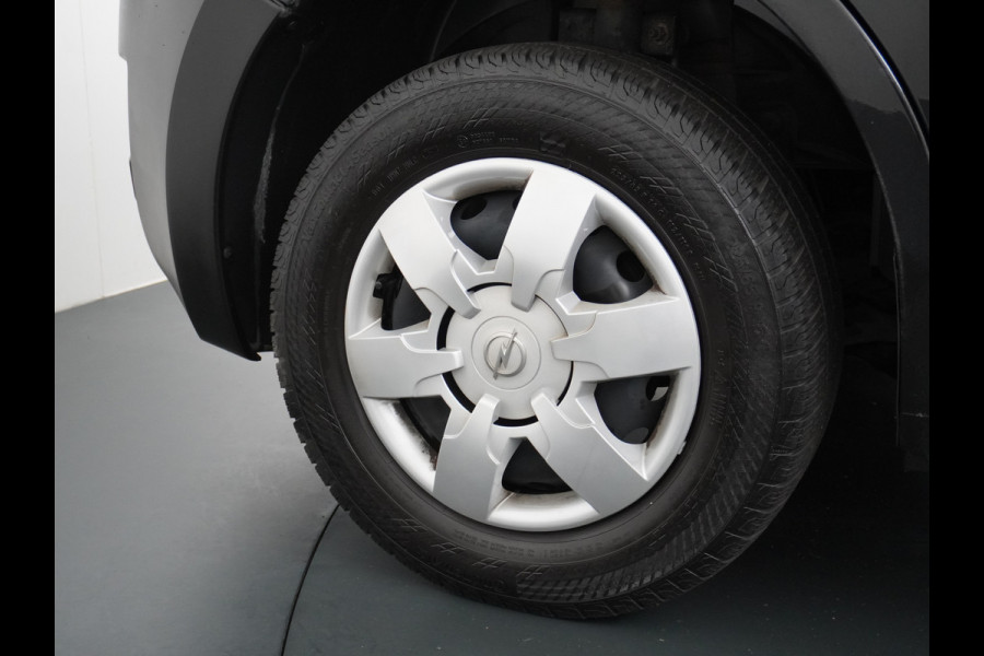 Opel Movano 2.3CDTI L2H2 3-Persoons Navi Ecc Camera Cruise Control Bluetooth Regen/Lichtsensor Pdc Betonplex vloer Lat om Lat betimmering Schuifdeur Navigatiepakket EURO 6 Y
