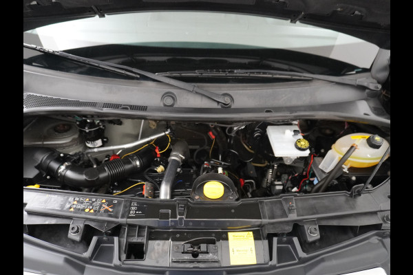 Opel Movano 2.3CDTI L2H2 3-Persoons Navi Ecc Camera Cruise Control Bluetooth Regen/Lichtsensor Pdc Betonplex vloer Lat om Lat betimmering Schuifdeur Navigatiepakket EURO 6 Y