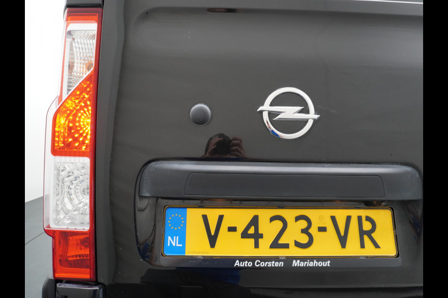 Opel Movano 2.3CDTI L2H2 3-Persoons Navi Ecc Camera Cruise Control Bluetooth Regen/Lichtsensor Pdc Betonplex vloer Lat om Lat betimmering Schuifdeur Navigatiepakket EURO 6 Y