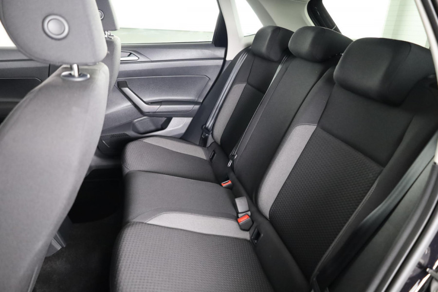 Volkswagen Polo 1.0 TSI Life 95PK Automaat (DSG) | Parkeerassistent | Adaptieve cruise control | Stoelverwarming | Automatische Airco |