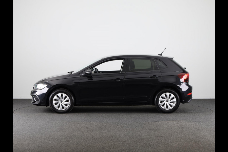 Volkswagen Polo 1.0 TSI Life 95PK Automaat (DSG) | Parkeerassistent | Adaptieve cruise control | Stoelverwarming | Automatische Airco |
