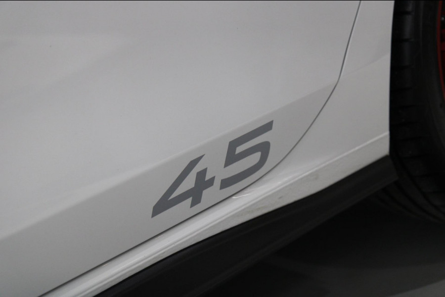 Volkswagen Golf 2.0 TSI GTI CLUBSPORT /45Jahre/AKRA/PANO/HUD/VOL