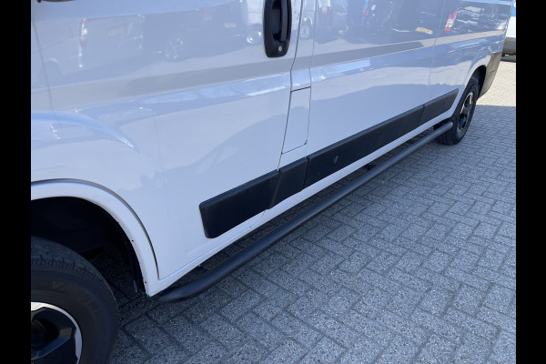 Fiat Ducato 33 2.3 MultiJet 120pk L3H2 / vaste prijs rijklaar € 19.950 ex btw / lease vanaf € 366 / cruise en climate control / navigatie / euro 6 diesel / lichtmetalen velgen / bpm vrij