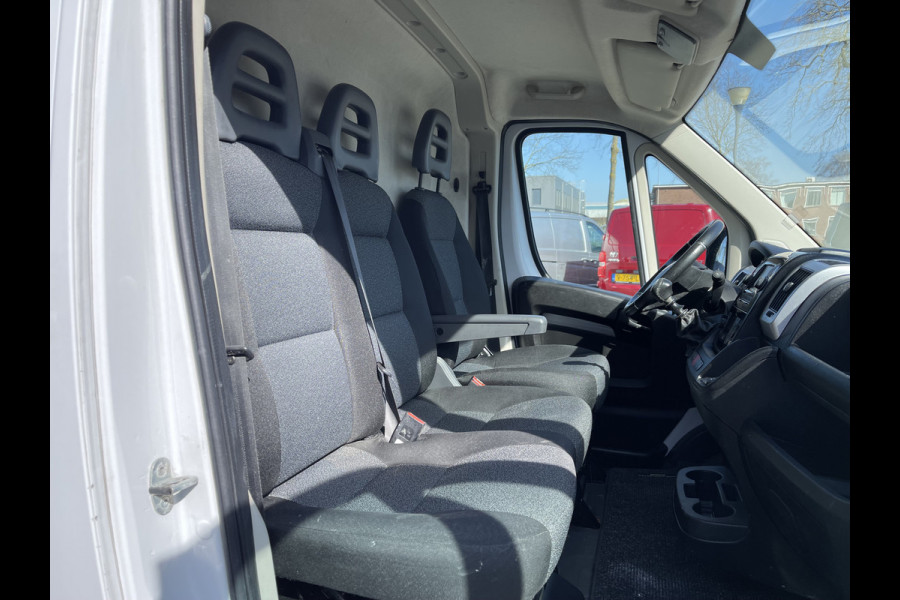 Fiat Ducato 33 2.3 MultiJet 120pk L3H2 / vaste prijs rijklaar € 19.950 ex btw / lease vanaf € 366 / cruise en climate control / navigatie / euro 6 diesel / lichtmetalen velgen / bpm vrij