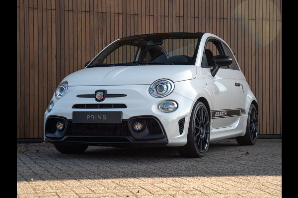 Abarth 595 C Competizione 70th Anniversary | Sabelt stoelen | Carbon dashboard