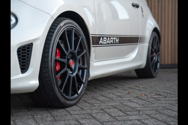 Abarth 595 C Competizione 70th Anniversary | Sabelt stoelen | Carbon dashboard