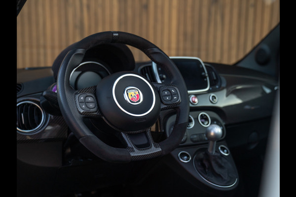 Abarth 595 C Competizione 70th Anniversary | Sabelt stoelen | Carbon dashboard