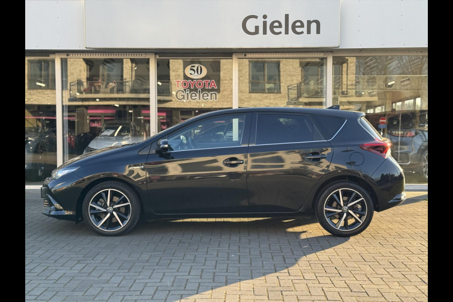 Toyota Auris 1.8 Hybrid Black Edition | Navigatie, 17 inch, Cruise control, Licht + Regensensor, Privacy Glass, Parkeercamera