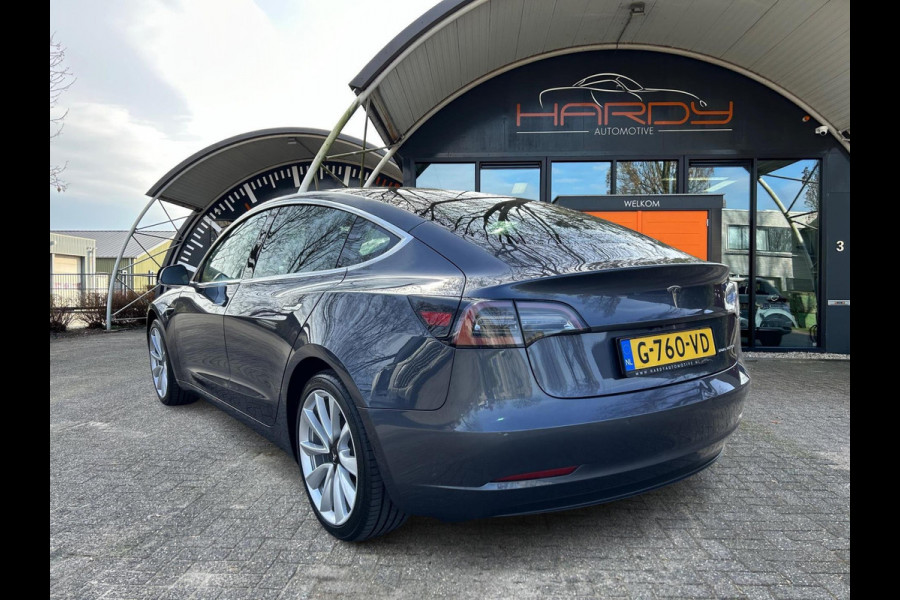 Tesla Model 3 Long Range AWD 75 kWh 86% SOH Trekhaak (1.000kg) 4x nw band Rijklaarprijs!