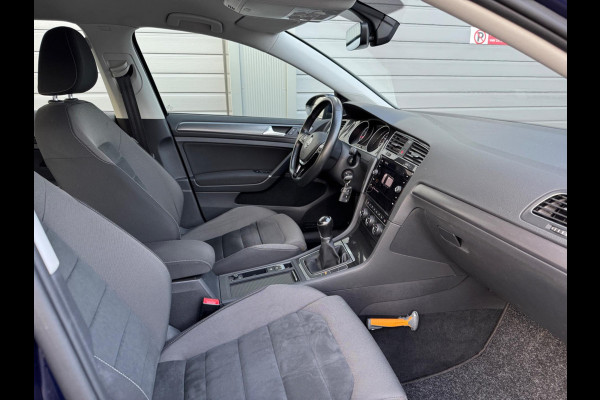 Volkswagen Golf 1.0 TSI Comfortline Airco Nav NAP ACC APK