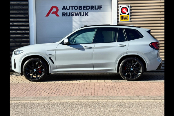 BMW X3 XDrive30e M Sport Pano/HUD/SideAssist