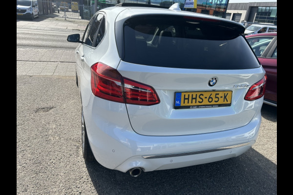 BMW 2 Serie Active Tourer 225xe iPerformance Panodak Leder