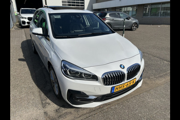 BMW 2 Serie Active Tourer 225xe iPerformance Panodak Leder