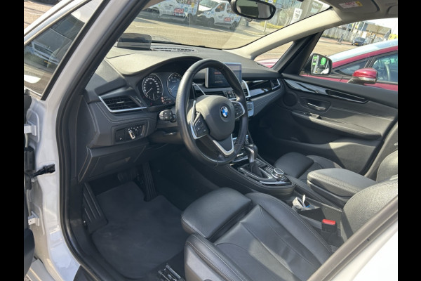 BMW 2 Serie Active Tourer 225xe iPerformance Panodak Leder