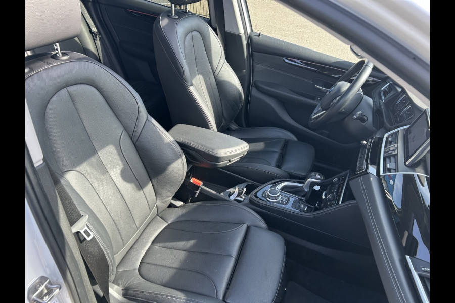 BMW 2 Serie Active Tourer 225xe iPerformance Panodak Leder