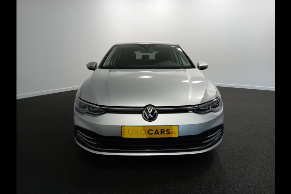 Volkswagen Golf 1.5 eTSI 150pk Style | Navigatie | DAB | Camera | Lane Assist | LED | Adaptive Cruise Control | Keyless Go | Stoelverwarming |
