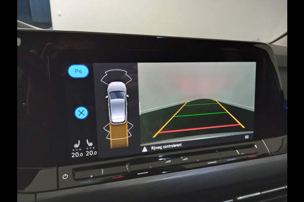 Volkswagen Golf 1.5 eTSI 150pk Style | Navigatie | DAB | Camera | Lane Assist | LED | Adaptive Cruise Control | Keyless Go | Stoelverwarming |