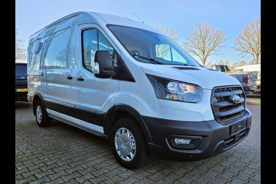 Ford Transit 290 2.0 TDCI L2H2 Trend 130pk | 8.317 KM! | Airco | Bluetooth | Cruise Control | Parkeersensoren | Nieuwstaat | Uit voorraad leverbaar!