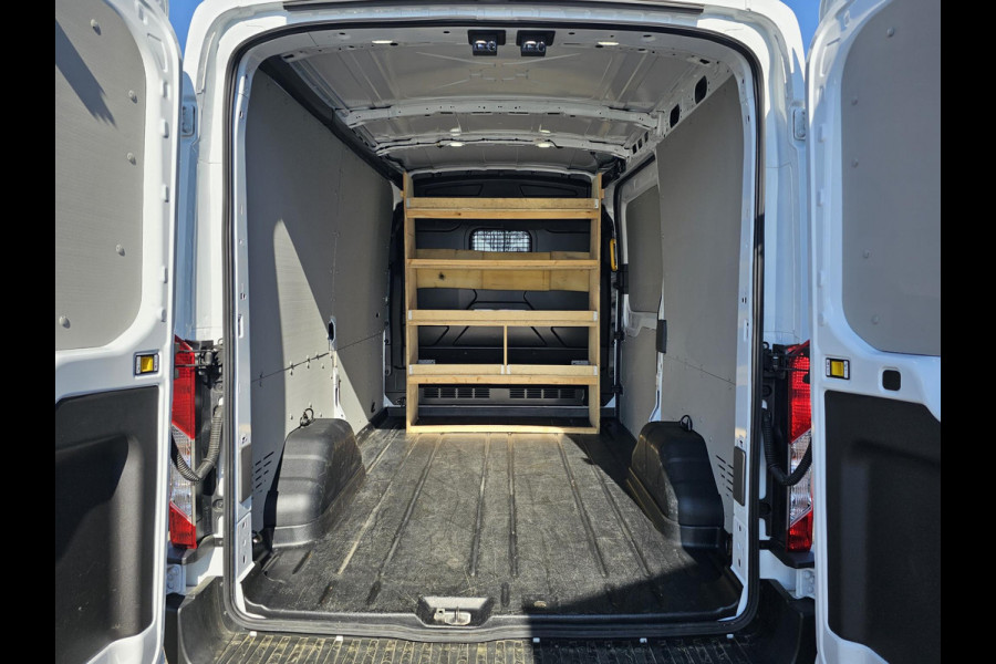 Ford Transit 290 2.0 TDCI L2H2 Trend 130pk | 8.317 KM! | Airco | Bluetooth | Cruise Control | Parkeersensoren | Nieuwstaat | Uit voorraad leverbaar!