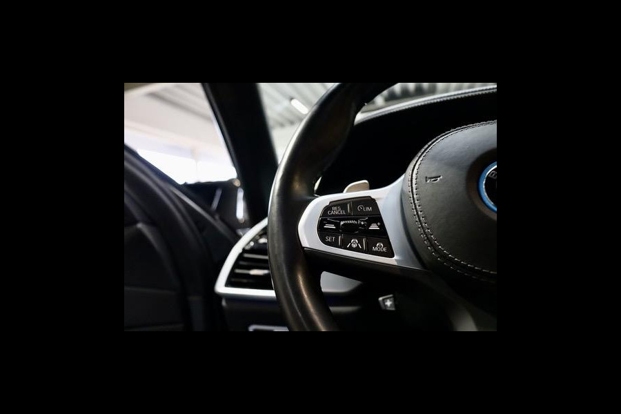 BMW X5 xDrive45e M Sport|Dravit|LASER|PANO|HUD|TrkHk