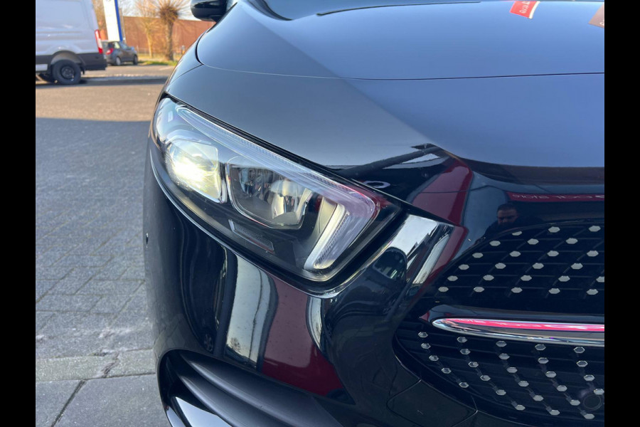 Mercedes-Benz A-Klasse 250 e Business AMG/ Panorama/Night pakket