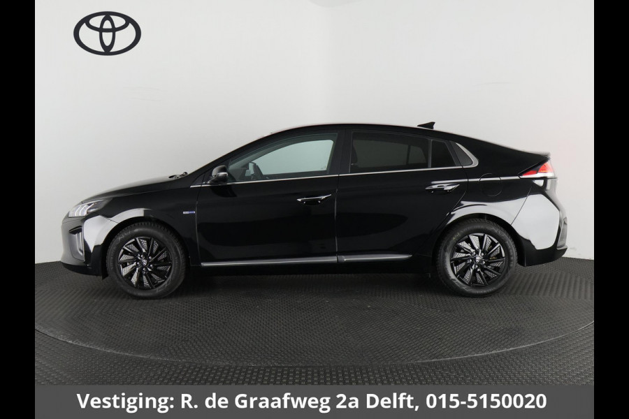 Hyundai IONIQ Black Comfort EV 38 kWh | 300 km actieradius! | Navigatie | Camera |