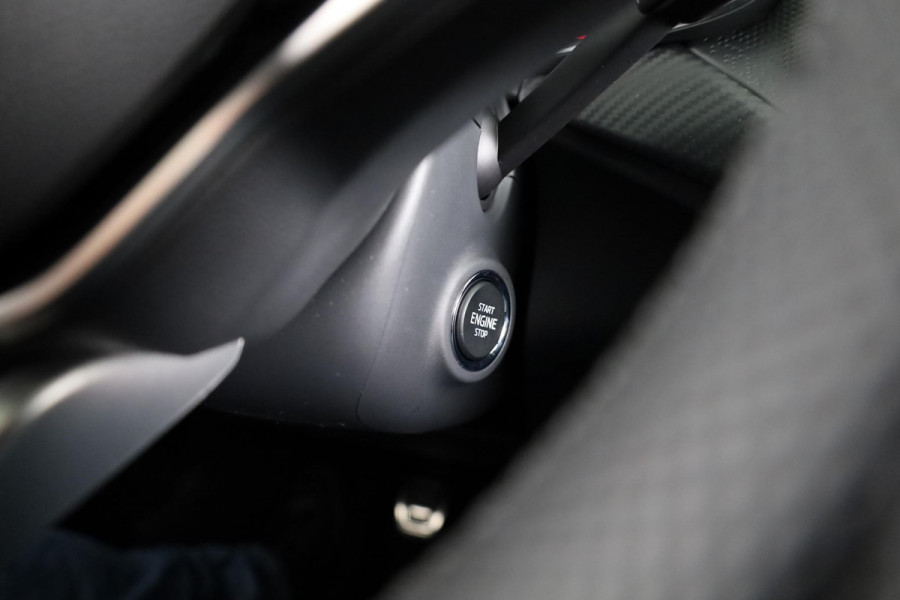 Škoda Kamiq Monte Carlo 1.0 TSI 115 pk 6 versn. Hand | Winter pakket