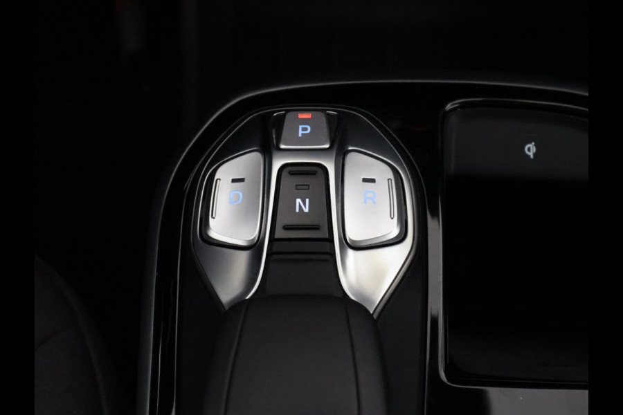 Hyundai IONIQ Black Comfort EV 38 kWh | 300 km actieradius! | Navigatie | Camera |