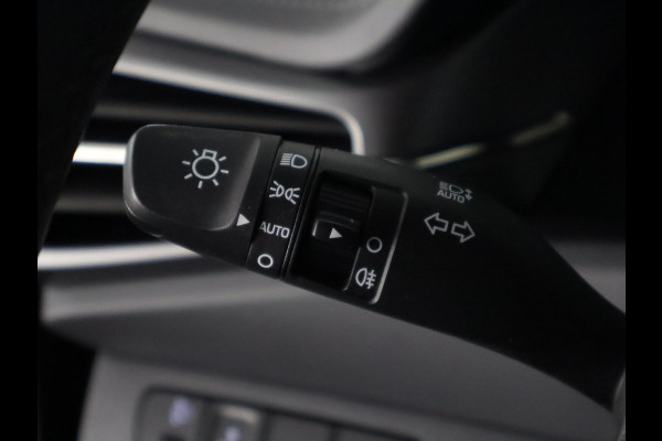 Hyundai IONIQ Black Comfort EV 38 kWh | 300 km actieradius! | Navigatie | Camera |