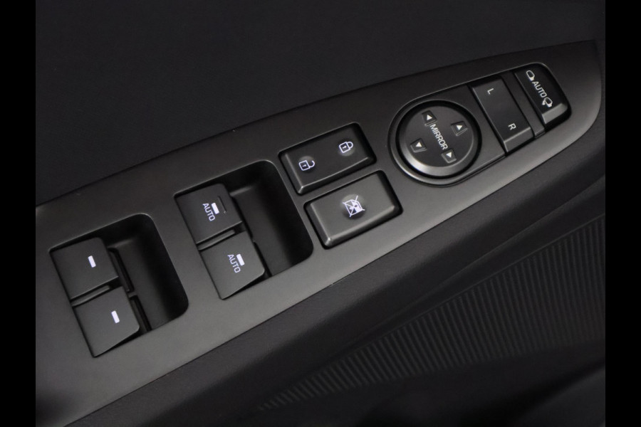 Hyundai IONIQ Black Comfort EV 38 kWh | 300 km actieradius! | Navigatie | Camera |