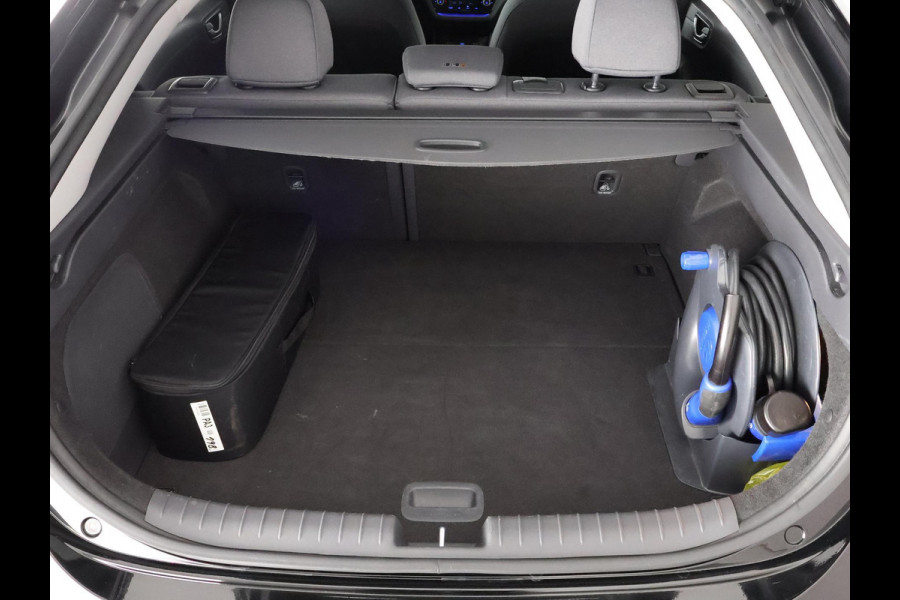 Hyundai IONIQ Black Comfort EV 38 kWh | 300 km actieradius! | Navigatie | Camera |