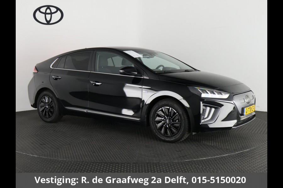Hyundai IONIQ Black Comfort EV 38 kWh | 300 km actieradius! | Navigatie | Camera |