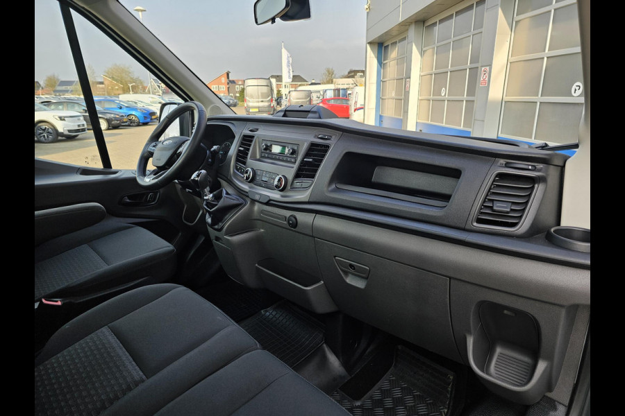 Ford Transit 350 2.0 TDCi 350 L2 | Open laadbak | Airco | Cruise control | Aluminium laadbak breed | Reservewiel | Voorruitverwarming | Bijrijdersbank | 3-zits