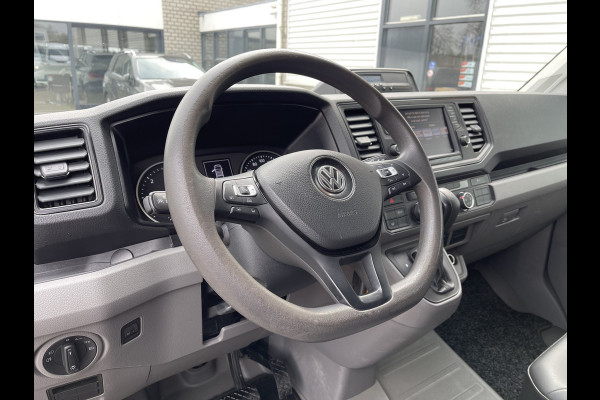 Volkswagen Crafter 2.0 TDI 177pk DSG automaat BE trekker / nu 3 persoons / kan omgebouwd worden naar DC 7 persoons / vaste prijs rijklaar € 32.950 ex btw / lease vanaf € 589 / Veldhuizen / dubbellucht