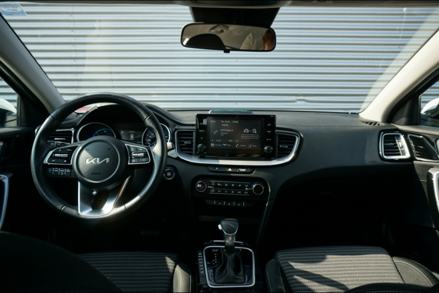 Kia Ceed Sportswagon PHEV DynamicLine STOEL/STUURVERW. | CARPLAY | CAMERA | KEYLESS!