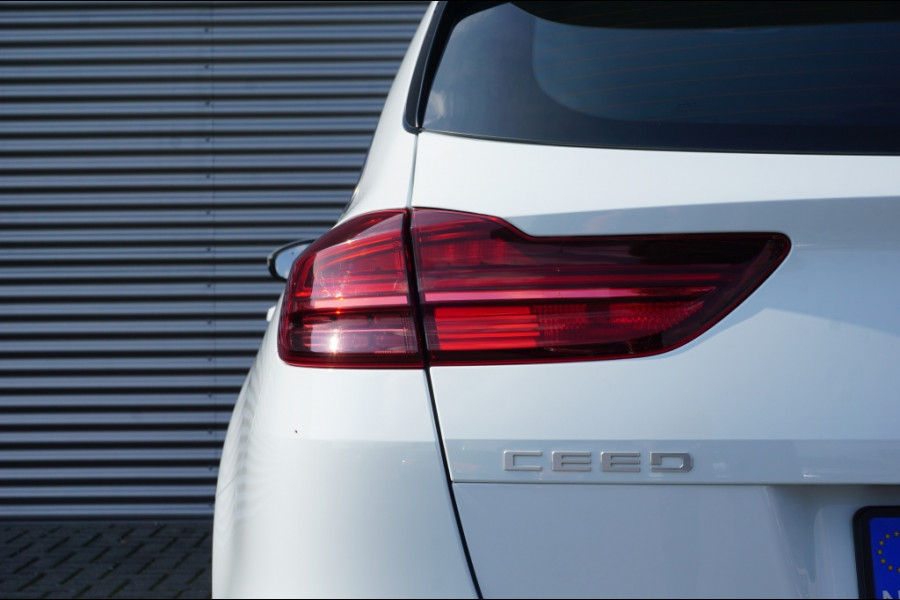 Kia Ceed Sportswagon PHEV DynamicLine STOEL/STUURVERW. | CARPLAY | CAMERA | KEYLESS!