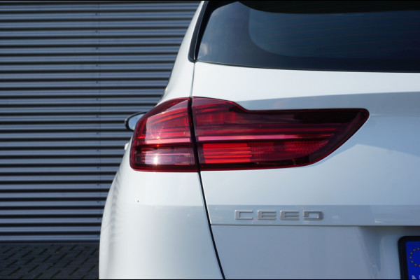 Kia Ceed Sportswagon PHEV DynamicLine STOEL/STUURVERW. | CARPLAY | CAMERA | KEYLESS!