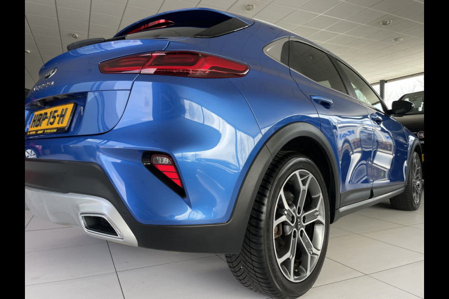 Kia Xceed 1.0 T-GDi DynamicPlusLine Climate control - Cruise control - Park. sensoren A - Navi full map - A-uitrijcamera - MFL-Stuurwiel - Led verlichting - Mistlampen - LMV 18" - Spiegels E-V+VW - V-Stoelen VW - Bluetooth