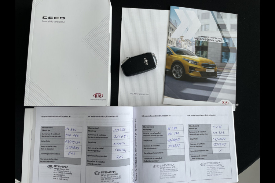 Kia Xceed 1.0 T-GDi DynamicPlusLine Climate control - Cruise control - Park. sensoren A - Navi full map - A-uitrijcamera - MFL-Stuurwiel - Led verlichting - Mistlampen - LMV 18" - Spiegels E-V+VW - V-Stoelen VW - Bluetooth