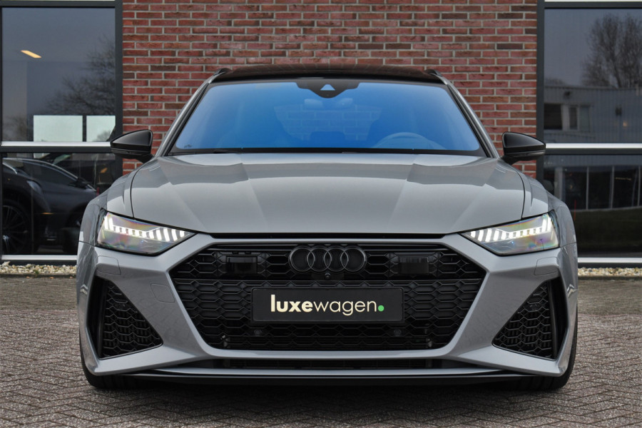 Audi RS6 Avant 4.0 TFSI quattro DynPlus Pano Nardo Design Sportuitl 4WS HUD ACC 22"