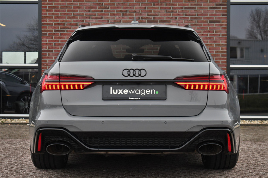 Audi RS6 Avant 4.0 TFSI quattro DynPlus Pano Nardo Design Sportuitl 4WS HUD ACC 22"