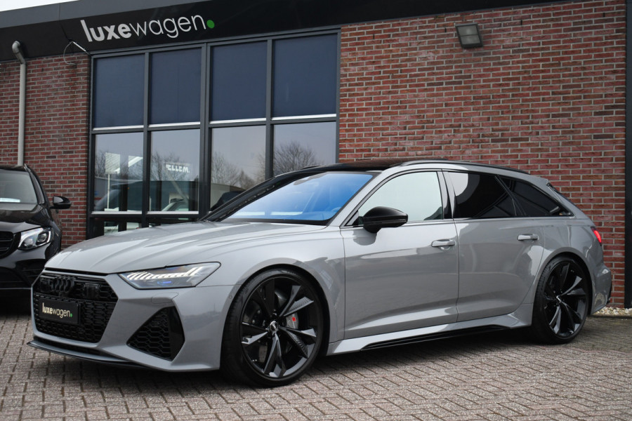 Audi RS6 Avant 4.0 TFSI quattro DynPlus Pano Nardo Design Sportuitl 4WS HUD ACC 22"