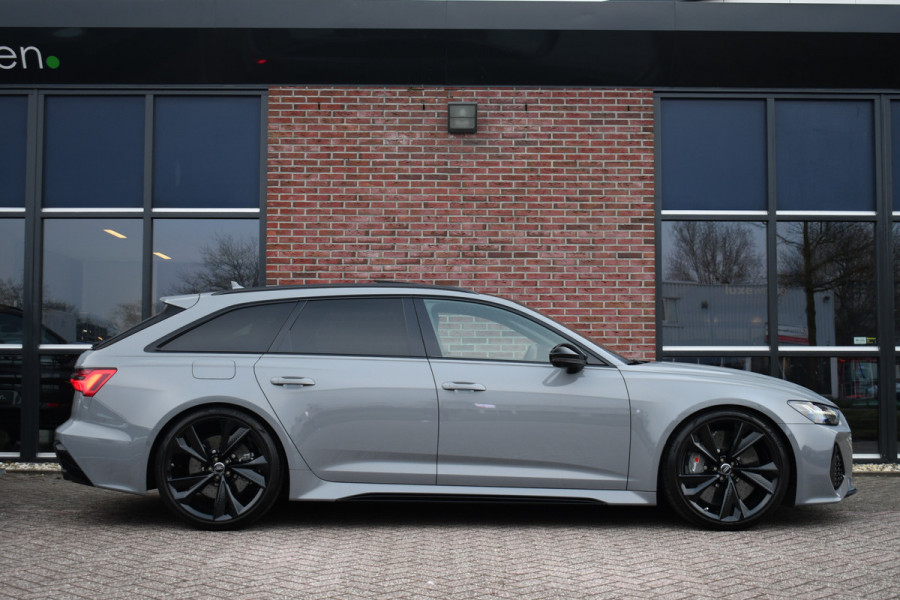 Audi RS6 Avant 4.0 TFSI quattro DynPlus Pano Nardo Design Sportuitl 4WS HUD ACC 22"
